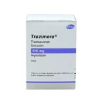 Fotografía del medicamento Trazimera Trastuzumab 440 mg Pfizer refrigerado en fondo blanco