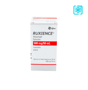 Fotografía del medicamento Ruxience Rituximab 500 mg Pfizer en fondo blanco
